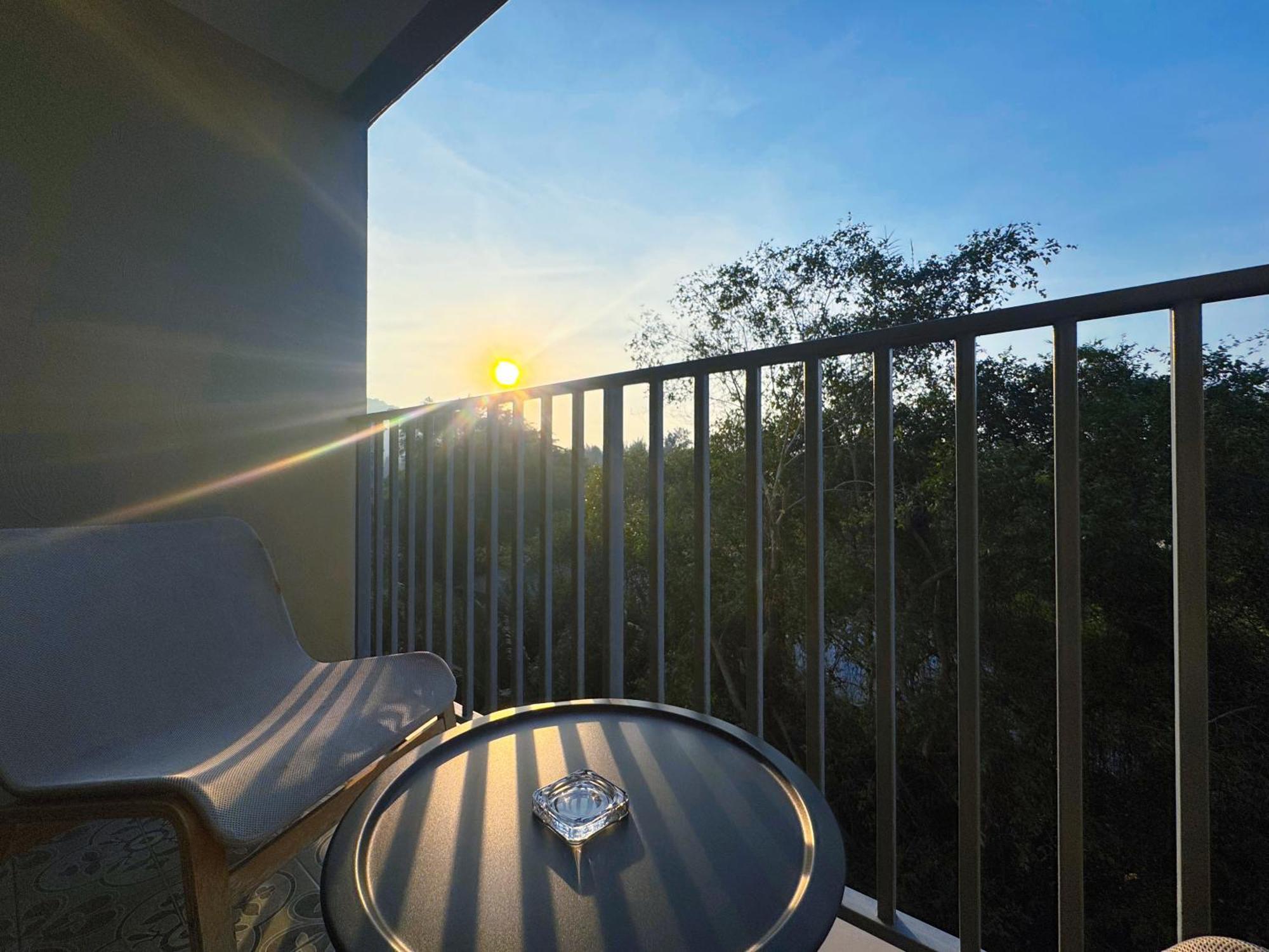 Digital Nomad Home Away With Pool & Gym Nai Yang Beach Exterior foto