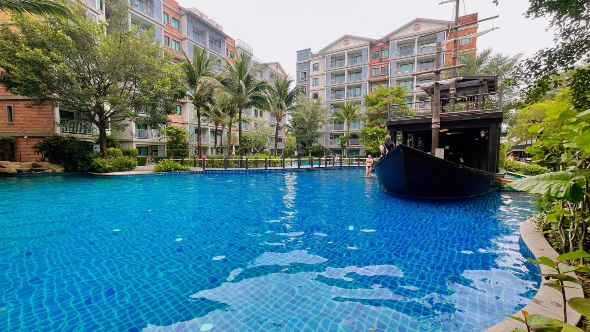 Digital Nomad Home Away With Pool & Gym Nai Yang Beach Exterior foto